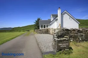 Ardlarach Lodge - Image 2