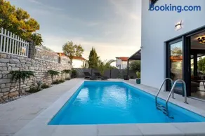 Luxusapartment I. mit beheiztem Pool in den Villa Adria Apartments - Image 3