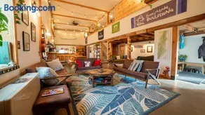 Barn Door Hostel - Image 1