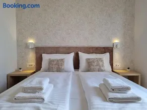 OrkulaBliss Apartments - Image 2
