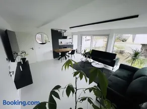 Moderne Wohnung nahe Museum - Image 3
