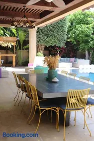 The Peaceful Villa - Image 2