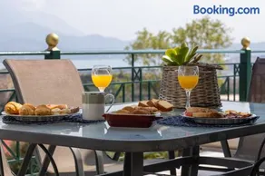 Villa Theano - Family House in Lixouri, Kefalonia - Image 3