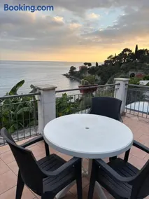 Appartamento un mare di fiori - Image 2