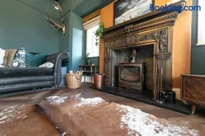 Crookdale House By Holiday Heim Country Manor With Private Pool And Bar - Image 2
