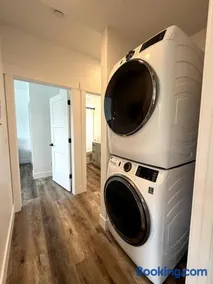 Spacious Accessible Ground Floor Getaway A101 - Image 1
