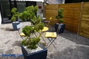 Mali Raj Apartments - Image 1