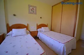 GALIHOST - Apartamentos Seixeliño en Playa Raeiros - Balea - Image 3