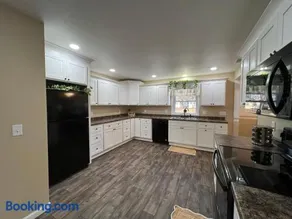 Mimosa Bungalow - Image 4