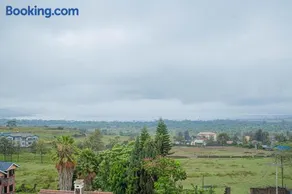 Essy's Apartments Nakuru with pool & GYM - Image 1
