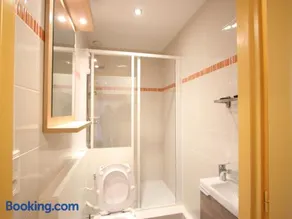 Studio 27m² avec balcon et piscine à Chamrousse - FR-1-549-152 - Image 2