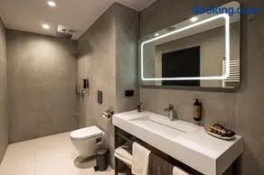 Empire Balneo & Spa Hotel - Image 3