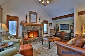 375 Hawk Spur - Image 1