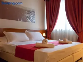 Hotel Venezia Park - ENJOY HOLIDAY - Image 1