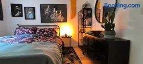 Kilmainham Homestay, Large Double Room - Image 3