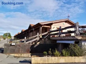 Apartamentos La Regata - Image 1