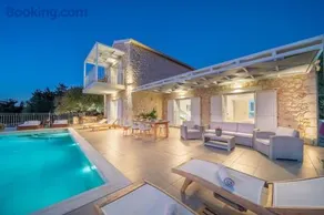 Fiscardo Luxury Stone Villa Suzana ,with sunset view! - Image 1