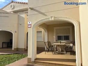 Apartamento en DENIA con 3 habitaciones dobles y piscina a 150 metros de la Playa Les Deveses - Image 2