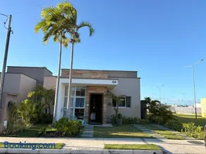 Chalé de Luxo com Piscina em Barra dos Coqueiros, Sergipe - Image 2