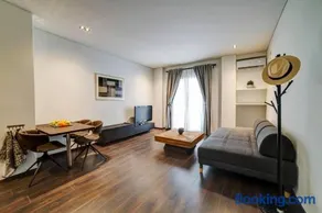 Classy and stylish apartment next to Hilton - Image 3