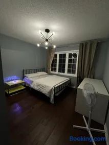 Gorgeous Private room - Image 1