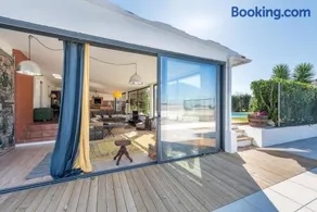 GuestReady - Sunset Pool House - Image 1