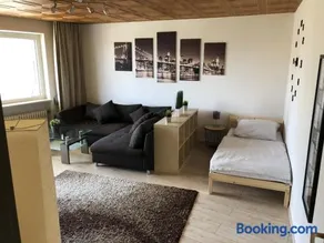 Work & Stay Apartment mit Balkon - Image 1