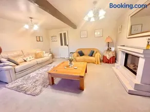 Tilly Cottage - overlooking Pendle Hill - Image 4