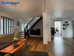 Cozy House with Field View near Puttgarden - Image 2