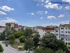 Balik Sky Residence Apartment - Image 3