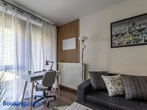 Six Corners - Garden Corner - Image 3