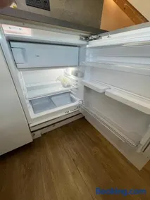 Studio Apartment VS - Image 3