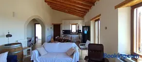 Summer Villa with sea view,6 min drive from airport, near Seitan Limania beach - Image 2
