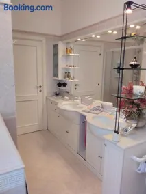 La Casa Bianca - Image 3
