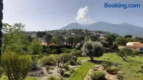 Castell Rose - Image 2