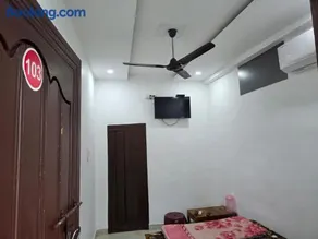 Ak tower - Image 2