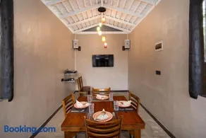 Hasthri Boutique Red Chalet in Ahangama with pool Near Beach - Image 2