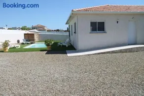 Villa Nova - Image 1