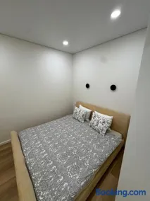 13 New Airport Apartment - Image 3