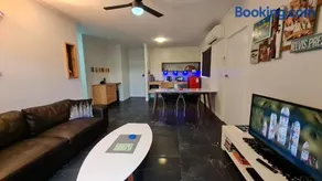 The Good Life - Two Bedroom Garden Apartment - Image 2