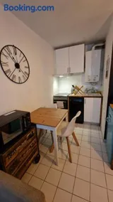 Cosy appartement Beaux-Art à 5min du Corum - Image 2