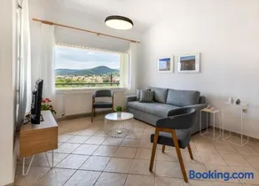 Cove Suites Apartment - Image 2
