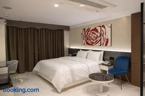 Zenith Tourist Hotel - Image 3