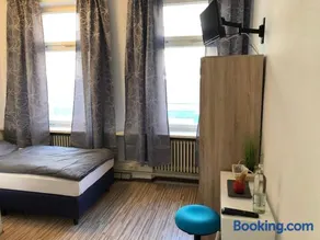 Downtown City - PrivateRooms - Image 2