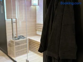 Nuit insolite Lovescape - Sauna & Spa privatif - Image 2
