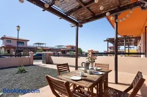 Maison entièrement équipée avec piscine, jardin et terrasse | Vue mer | Parfaite pour le travail à distance - Image 3