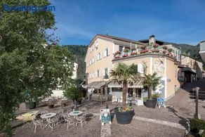 Hotel Weisse Lilie - B&B - Image 3