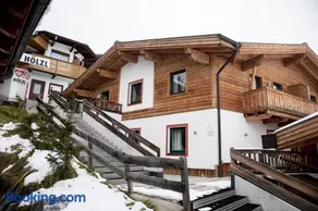 Chalet Central Top CC 5 - Image 4