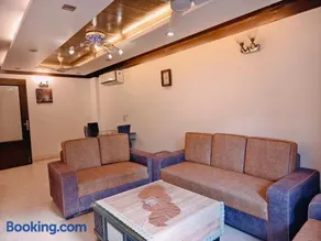 Hostmystay- 3bhk apartment!Greater kailash 1 - Image 1