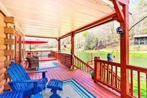 Kingfisher's Cabin 15 Minutes to Casino Hot tub Firepit - Image 2